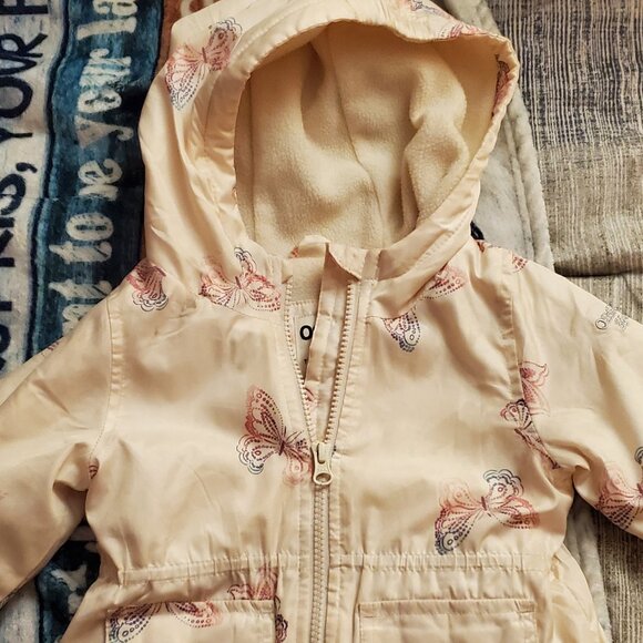 Carter's 12-18 Months Rain Jacket for Spring Months! - Picture 2 of 2